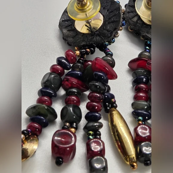 Elegant Beaded Drop Earrings - Picture 3 of 8